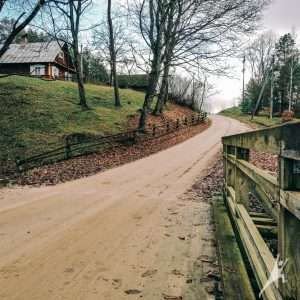 Palei Ūlą pro Zervynų etnografinį kaimą (28 km)